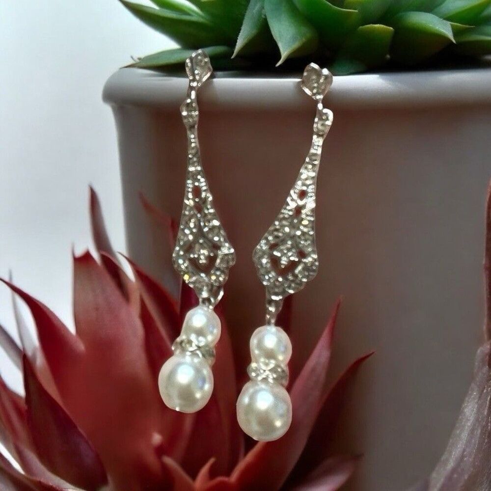 Victorian Style Silver Tone Dangle Sparkling Earrings Rhinestones Faux Pearls